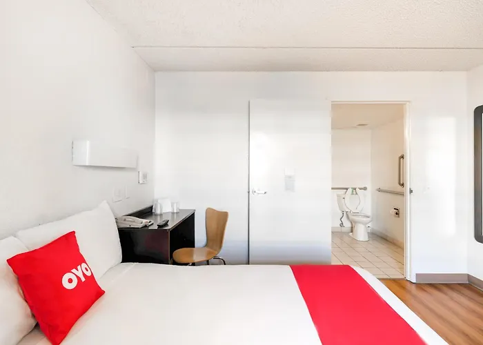 Oyo Hotel Houston Katy Freeway